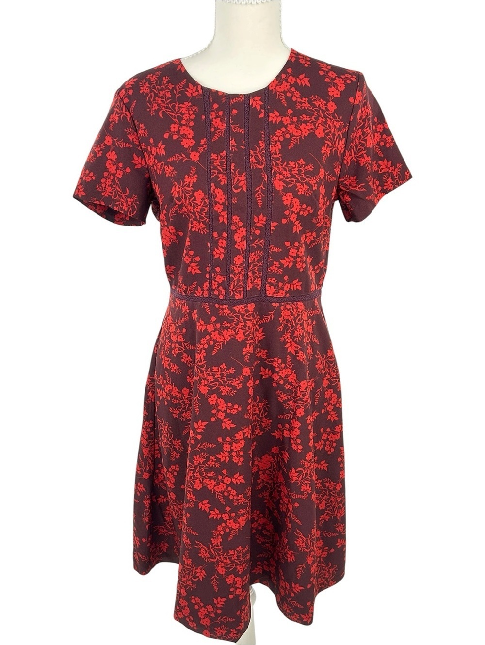 Banana Republic Fit & Flare Floral Dress Size 6 Classic Office Quiet Luxury